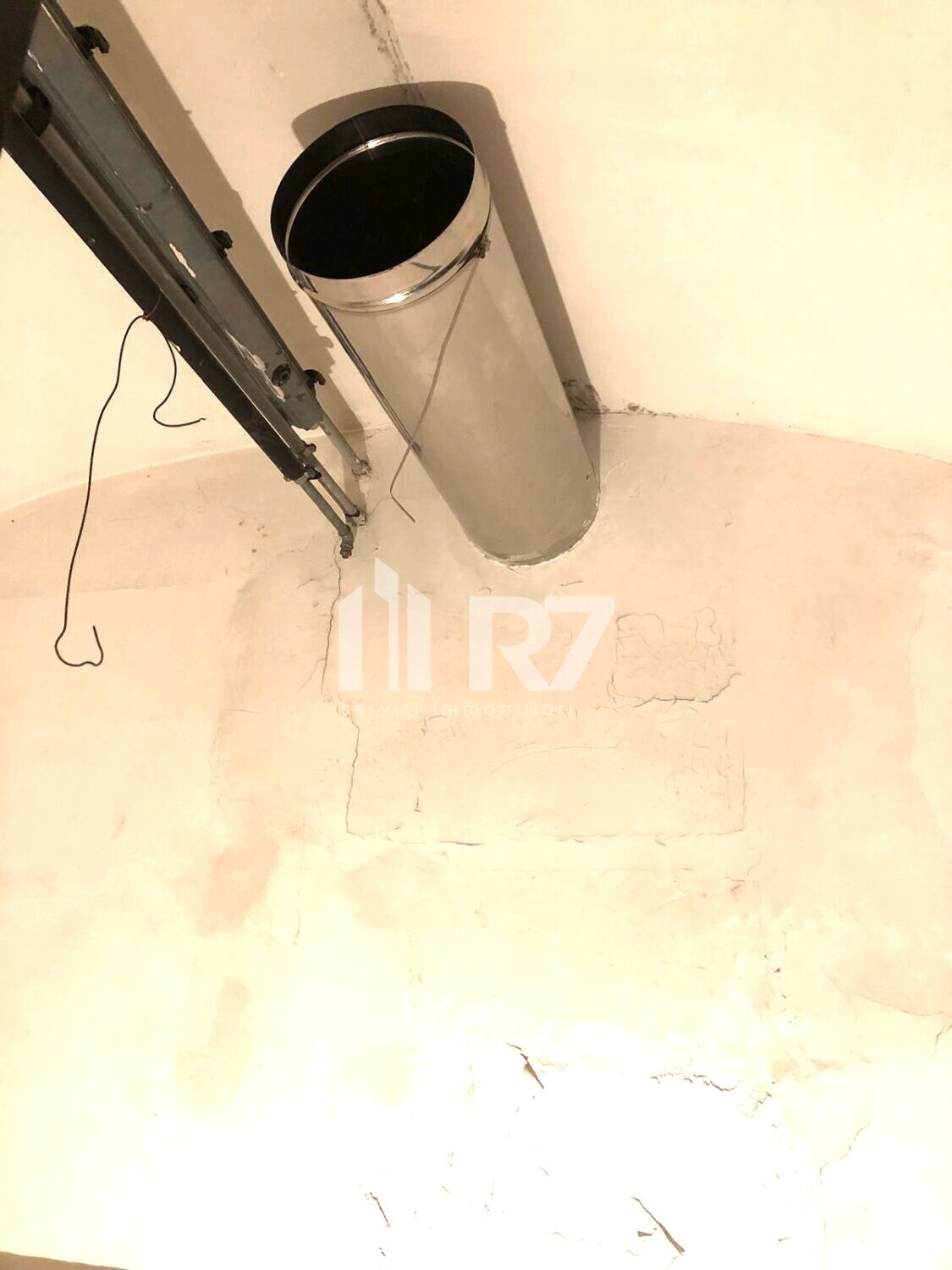 ROMA SAN GIOVANNI NEGOZIO IN VENDITA 22
